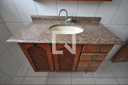 Casa à venda com 103m², 3 quartos e 3 vagasBanheiro