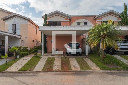 Casa de condomínio para alugar com 164m², 3 quartos e 2 vagasFachada