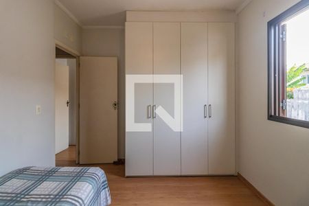 Casa de condomínio para alugar com 164m², 3 quartos e 2 vagasQuarto 2