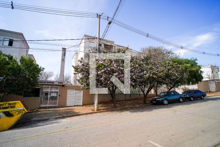 Apartamento para alugar com 72m², 2 quartos e 1 vaga Apartamento para alugar com 72m², 2 quartos e 1 vagaFachada
