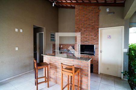 Apartamento para alugar com 72m², 2 quartos e 1 vaga Apartamento para alugar com 72m², 2 quartos e 1 vagaÁrea comum - Churrasqueira