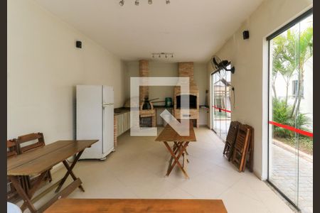 Apartamento à venda com 110m², 3 quartos e 2 vagas Apartamento à venda com 110m², 3 quartos e 2 vagasÁrea comum - Churrasqueira