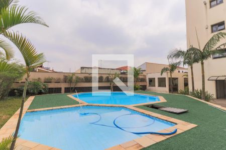 Apartamento à venda com 110m², 3 quartos e 2 vagas Apartamento à venda com 110m², 3 quartos e 2 vagasÁrea comum - Piscina