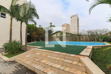 Apartamento à venda com 110m², 3 quartos e 2 vagas Apartamento à venda com 110m², 3 quartos e 2 vagasÁrea comum - Piscina