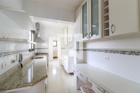 Apartamento à venda com 110m², 3 quartos e 2 vagas Apartamento à venda com 110m², 3 quartos e 2 vagasCozinha