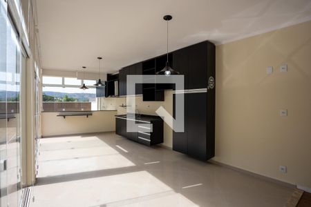 Casa de condomínio para alugar com 180m², 3 quartos e 4 vagas Casa de condomínio para alugar com 180m², 3 quartos e 4 vagasCozinha