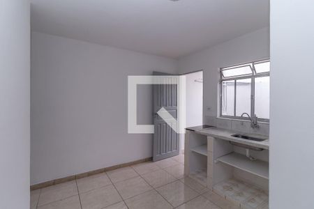 Casa para alugar com 50m², 1 quarto e sem vaga Casa para alugar com 50m², 1 quarto e sem vagaCozinha