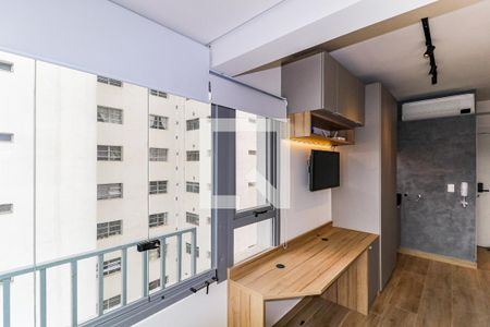 Studio para alugar com 20m², 1 quarto e sem vaga Studio para alugar com 20m², 1 quarto e sem vagaVaranda