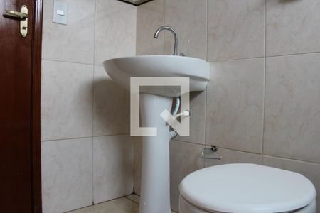 Casa à venda com 137m², 3 quartos e 3 vagasBanheiro da Suíte 