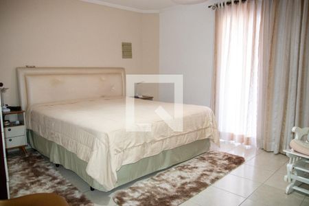 Quarto 1 de casa para alugar com 4 quartos, 240m² em Vila Santos, São Paulo
