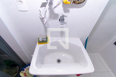 Apartamento para alugar com 63m², 2 quartos e 1 vagaÁrea de Serviço