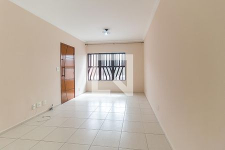 Sala de casa para alugar com 3 quartos, 140m² em Vila Oliveira, Mogi das Cruzes