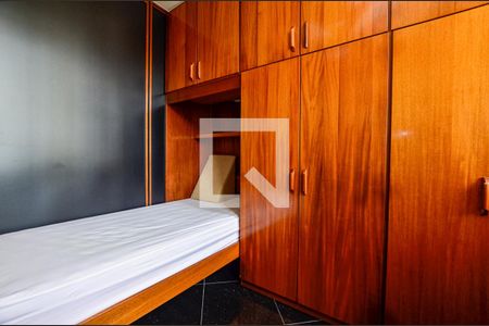 Quarto de apartamento à venda com 4 quartos, 110m² em Ingá, Niterói
