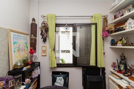 Apartamento à venda com 110m², 3 quartos e 2 vagas Apartamento à venda com 110m², 3 quartos e 2 vagasQuarto 1