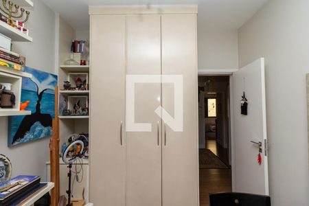 Apartamento à venda com 110m², 3 quartos e 2 vagas Apartamento à venda com 110m², 3 quartos e 2 vagasQuarto 2