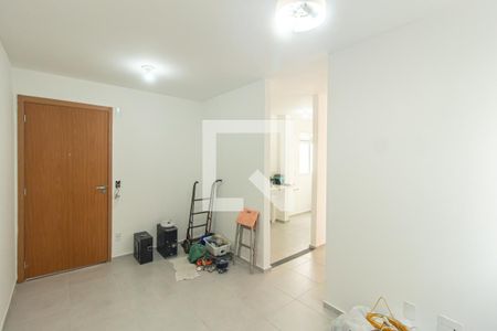 Sala de apartamento para alugar com 2 quartos, 45m² em Guaratiba, Rio de Janeiro