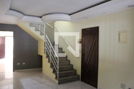 Sala de casa à venda com 3 quartos, 125m² em Parque Renato Maia, Guarulhos