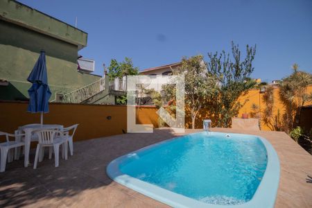 Casa para alugar com 450m², 6 quartos e 4 vagas Casa para alugar com 450m², 6 quartos e 4 vagasPiscina