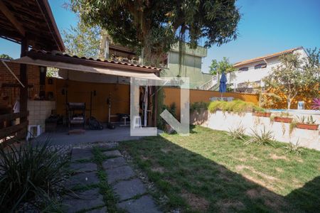 Casa para alugar com 450m², 6 quartos e 4 vagas Casa para alugar com 450m², 6 quartos e 4 vagasAcademia