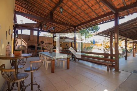 Casa para alugar com 450m², 6 quartos e 4 vagas Casa para alugar com 450m², 6 quartos e 4 vagasQuintal