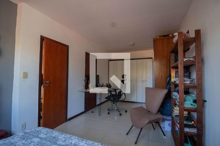 Casa para alugar com 450m², 6 quartos e 4 vagas Casa para alugar com 450m², 6 quartos e 4 vagasQuarto 3