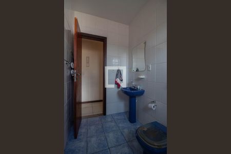 Casa para alugar com 450m², 6 quartos e 4 vagas Casa para alugar com 450m², 6 quartos e 4 vagasBanheiro 2