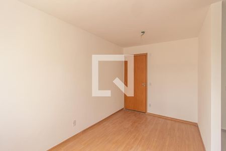 Sala de apartamento para alugar com 2 quartos, 45m² em Guaratiba, Rio de Janeiro
