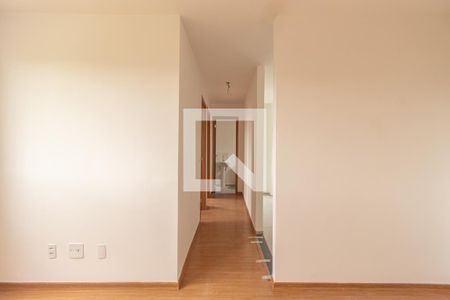 Sala de apartamento para alugar com 2 quartos, 45m² em Guaratiba, Rio de Janeiro
