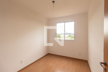 Quarto 1 de apartamento para alugar com 2 quartos, 45m² em Guaratiba, Rio de Janeiro