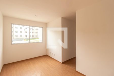 Sala de apartamento para alugar com 2 quartos, 45m² em Guaratiba, Rio de Janeiro