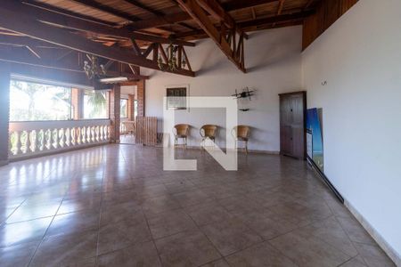 Casa para alugar com 649m², 5 quartos e 7 vagas Casa para alugar com 649m², 5 quartos e 7 vagasÁrea comum - Salão de festas