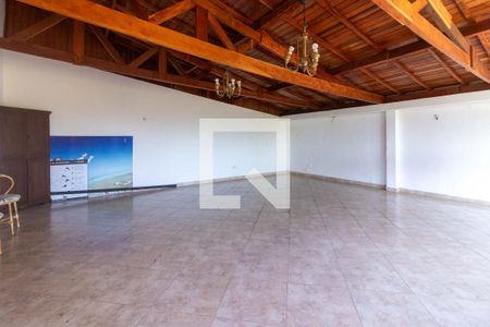 Casa para alugar com 649m², 5 quartos e 7 vagas Casa para alugar com 649m², 5 quartos e 7 vagasÁrea comum - Salão de festas