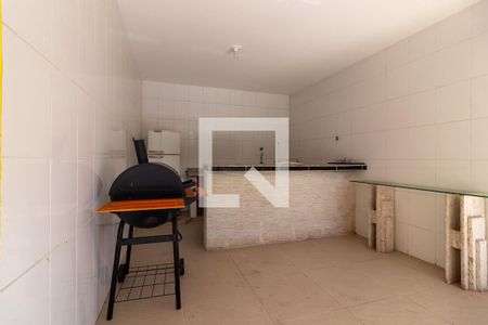 Casa para alugar com 649m², 5 quartos e 7 vagas Casa para alugar com 649m², 5 quartos e 7 vagasCasa 2- Cozinha
