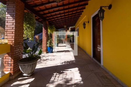 Casa para alugar com 649m², 5 quartos e 7 vagas Casa para alugar com 649m², 5 quartos e 7 vagasÁrea Externa