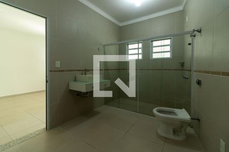 Casa para alugar com 649m², 5 quartos e 7 vagas Casa para alugar com 649m², 5 quartos e 7 vagasCasa 2- Banheiro