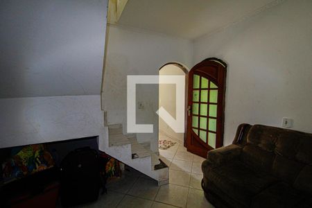Sala de casa para alugar com 3 quartos, 250m² em Vila Lucinda, Santo André