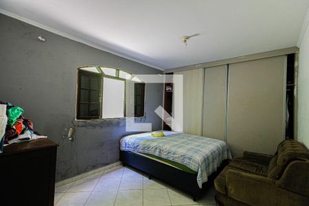 Quarto Suíte de casa à venda com 3 quartos, 250m² em Vila Lucinda, Santo André