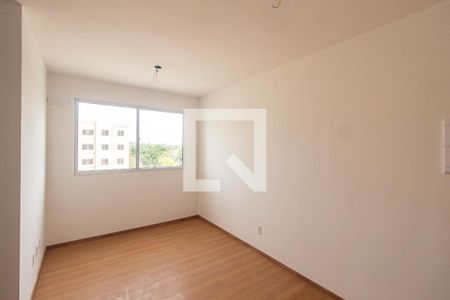 Sala de apartamento para alugar com 2 quartos, 45m² em Guaratiba, Rio de Janeiro