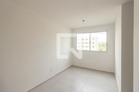 Sala de apartamento para alugar com 2 quartos, 45m² em Guaratiba, Rio de Janeiro