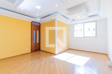 Sala de apartamento para alugar com 3 quartos, 63m² em Vila São José (cidade Dutra), São Paulo