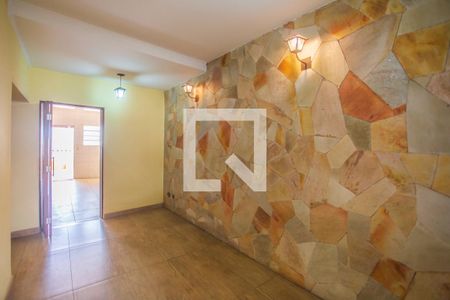 Casa à venda com 229m², 3 quartos e 2 vagasSala de Tv