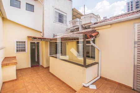 Casa à venda com 229m², 3 quartos e 2 vagasÁrea de Serviço