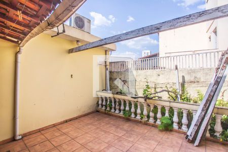Casa à venda com 229m², 3 quartos e 2 vagasQuintal