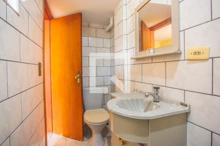 Casa à venda com 229m², 3 quartos e 2 vagasBanheiro de Serviço