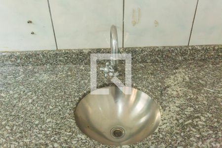 Casa à venda com 229m², 3 quartos e 2 vagasBanheiro 2