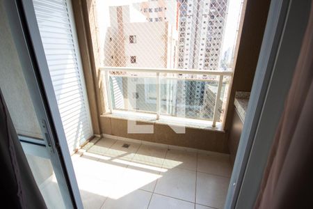 Sacada da sala de apartamento para alugar com 1 quarto, 50m² em Nova Aliança, Ribeirão Preto