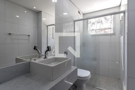 Casa à venda com 130m², 2 quartos e 2 vagasbanheiro social_2