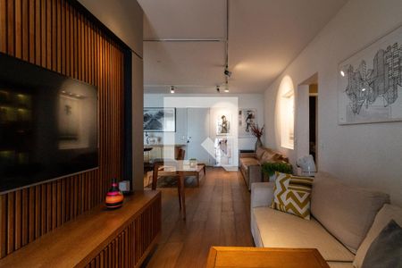 Sala de TV de apartamento à venda com 2 quartos, 130m² em Vila Anastácio, São Paulo