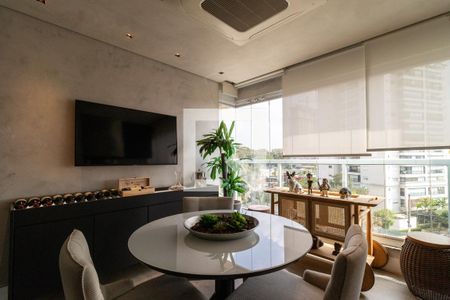 Varanda de apartamento à venda com 2 quartos, 130m² em Vila Anastácio, São Paulo