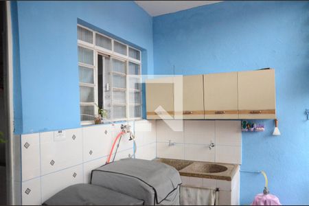 Casa à venda com 250m², 3 quartos e 2 vagasÁrea de Serviço